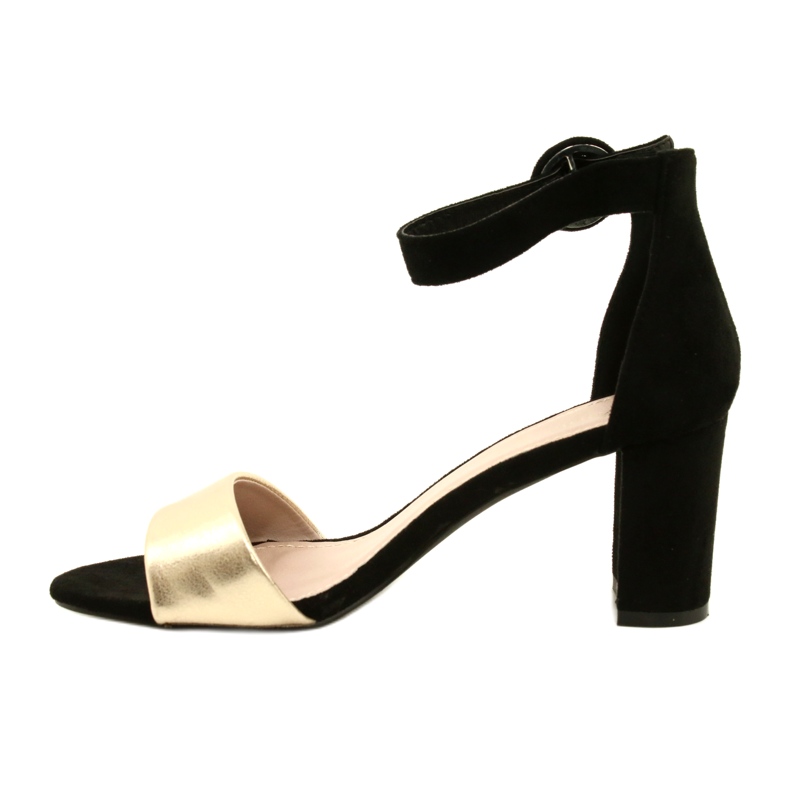 Fekete és arany sarkú szandálok Evento 20SD98-1617 aranysárga 1