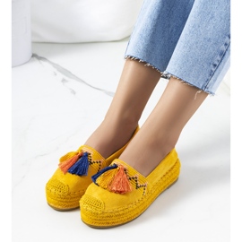 Sárga espadrillák a Pisquid platformon 1