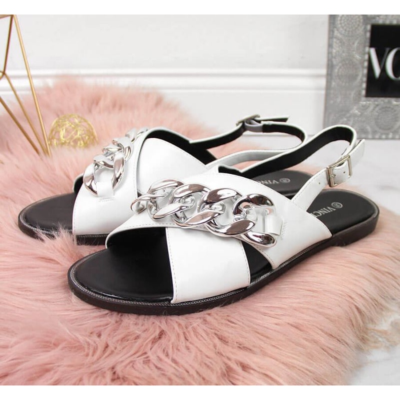 Szandál lánccal Vinceza W JAN116B fehér 2