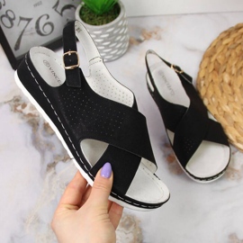 Fekete Vinceza W JAN106A ékszandál 1