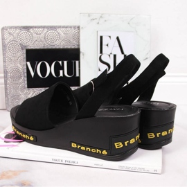 Fekete Vinceza W JAN108A ékszandál 2