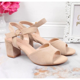 Szandál Vinceza W JAN113B bézs posztján 2