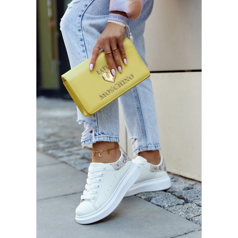 FE1 Klasszikus női sportcipő fehér és bézs színű Meleris 1