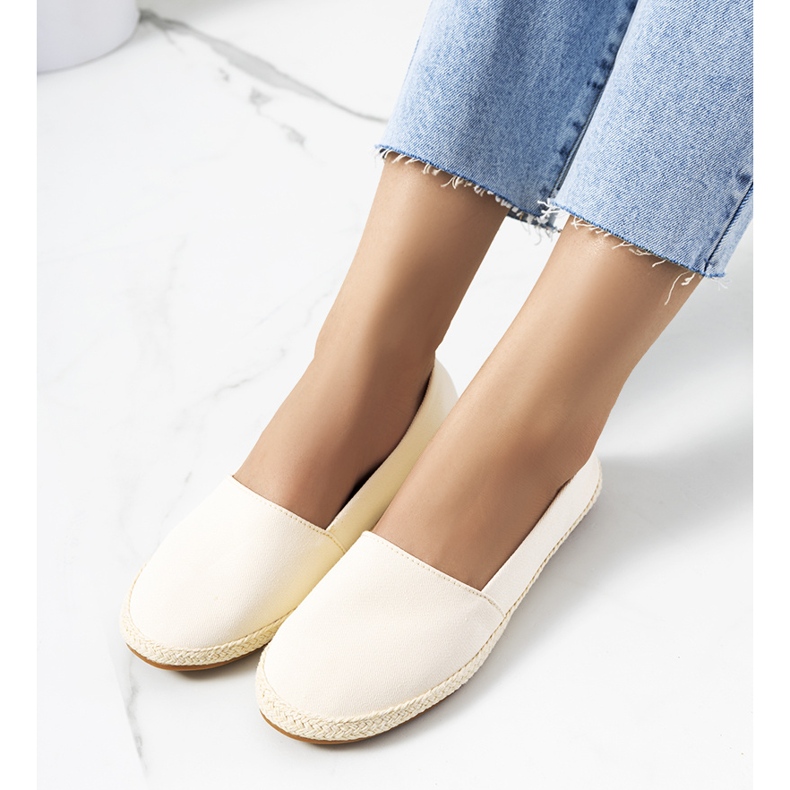 Női bézs espadrillák a Lyndsey-től 1 Női bézs espadrillák a Lyndsey-től 1