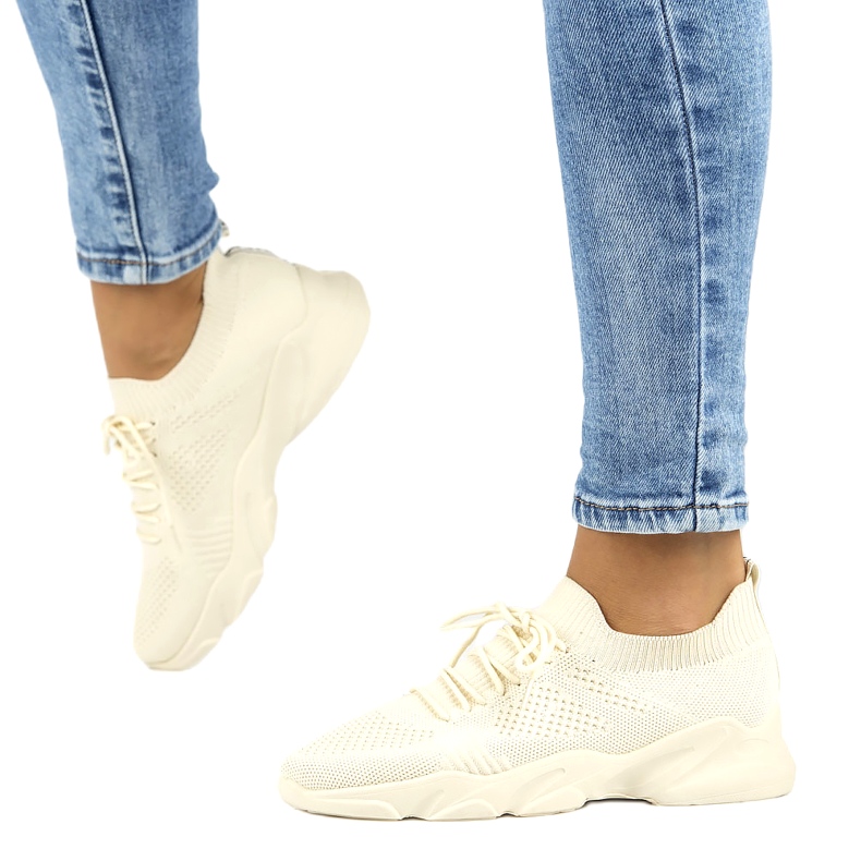 Filippo DTN2184/22 bézs zokni. 9 Filippo DTN2184/22 bézs zokni. 9