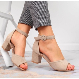 Szandál a Vinceza W JAN96D bézs oszlopon 2