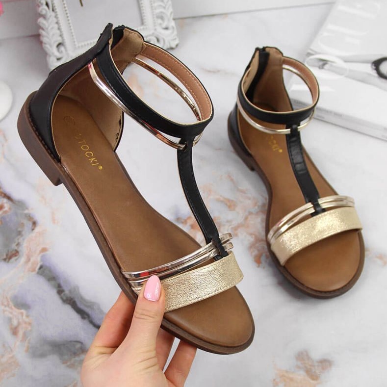 Római szandál Potocki W WOL73A fekete aranysárga 1