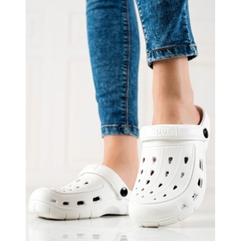 TRENDI Világos fehér papucs 1