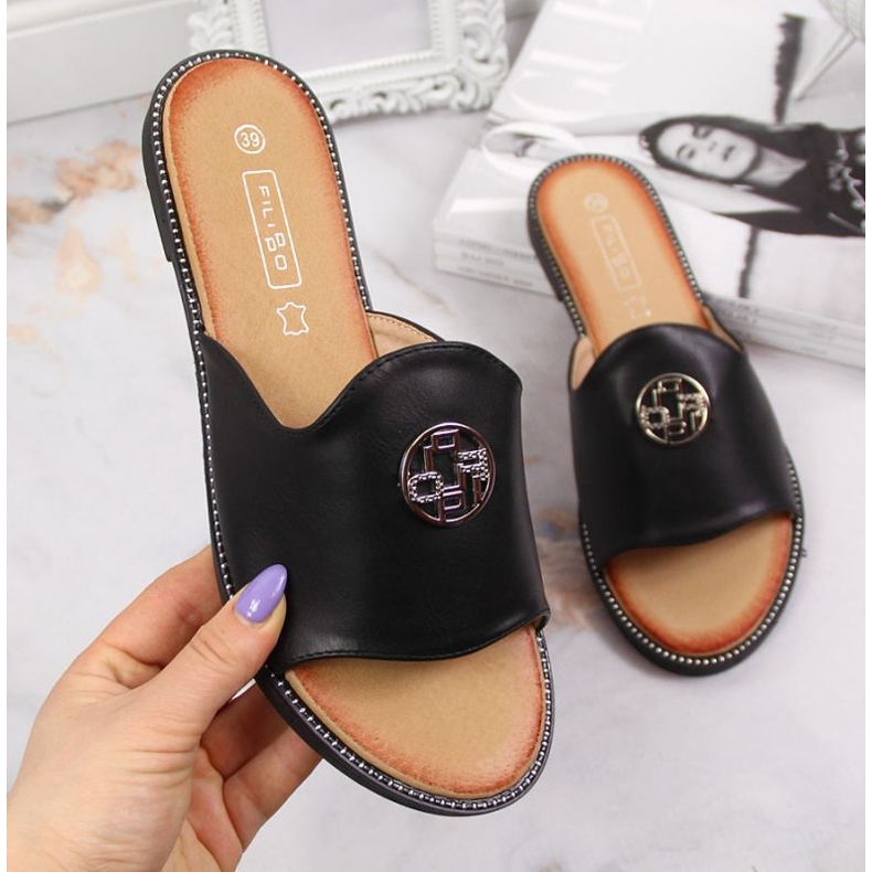 Fekete papucs Filippo W PAW344A díszítéssel 1