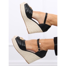 Aika Fekete ékszandál 1