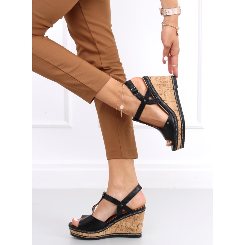 Nancy fekete ékszandál 1