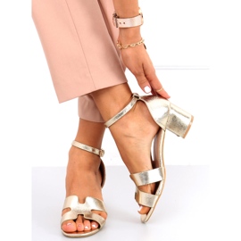 Nabila Gold magas sarkú szandál aranysárga 2