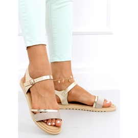 Tenda Gold női szandál aranysárga 1