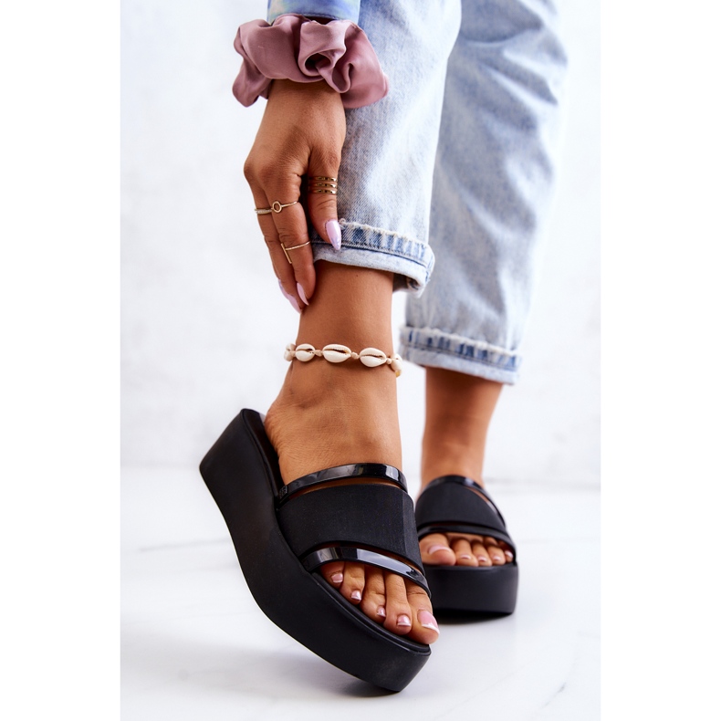 Női illatos papucs ZAXY HH285197 Fekete 1