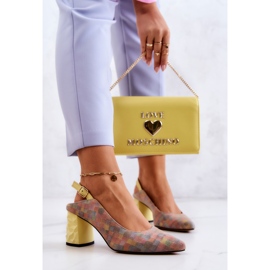 Velúr Pumpák Postán Maciejka 05427-39 Többszínű sokszínű sárga 2 Velúr Pumpák Postán Maciejka 05427-39 Többszínű sokszínű sárga 2