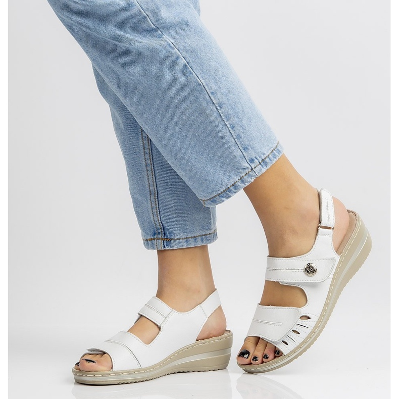 Filippo DS1402 / 20 Wh fehér szandál 2