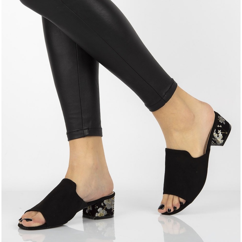 Filippo DK1359 / 20 Bk fekete papucs 1