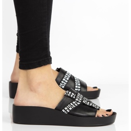 Bőr papucs Filippo DK2061 / 21 Bk fekete 2