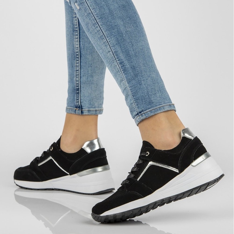 Bőr tornacipő Filippo DP2003 / 21 Bk fekete 1