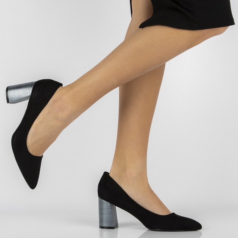 FILIPPO DP2324 / 22 Bk Fekete magassarkú 1 FILIPPO DP2324 / 22 Bk Fekete magassarkú 1