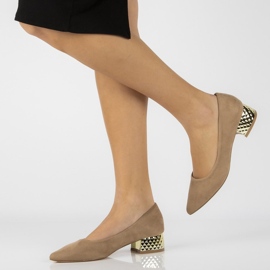 Pumps magassarkú FILIPPO DP2101 / 21 Bézs 1