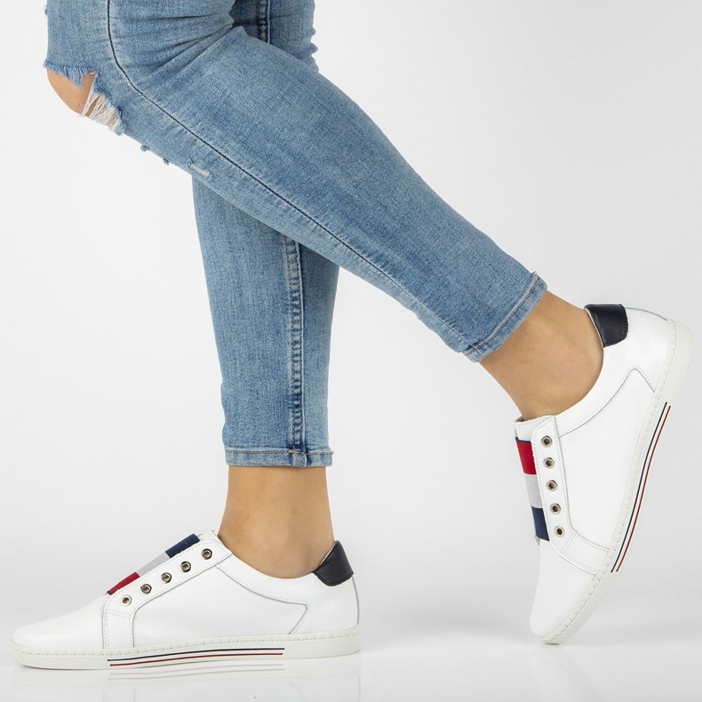 Bőr cipő Filippo DP2155 / 21 Wh fehér 1