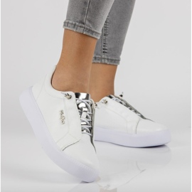 Bőr cipő Filippo DP2041 / 21 Wh fehér 1