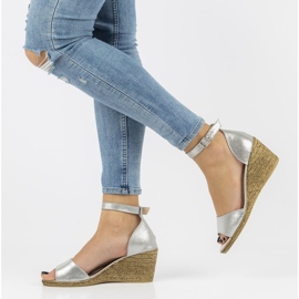 Bőr szandál Filippo DS2137 / 21 Si ezüst 2