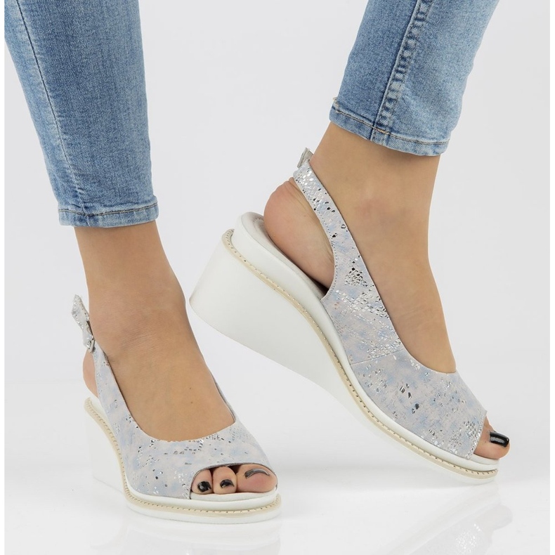 Bőr szandál Filippo DS2150 / 21 Si ezüst 1