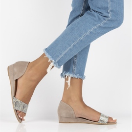 Bőr szandál Filippo 01971-56 / 00-5 bézs 1