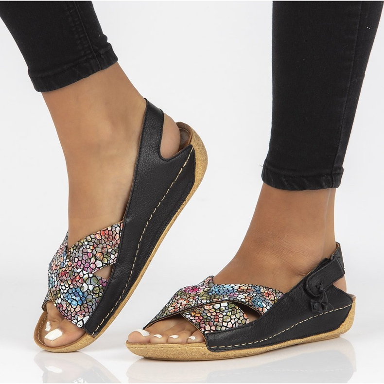 Bőr szandál Filippo 00994-57 / 00-5 fekete többszínű 1