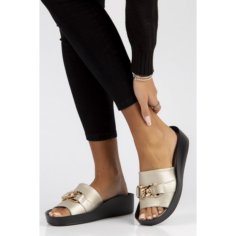 Bőr papucs Filippo DK3590 / 22 Go golden aranysárga 2