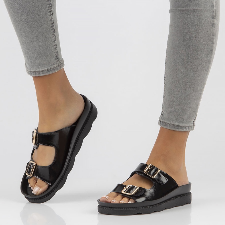 Bőr papucs Filippo DK3599 / 22 Bk fekete 2