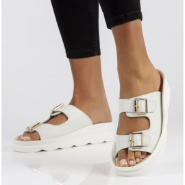 Bőr papucs Filippo DK3599 / 22 Wh fehér 1