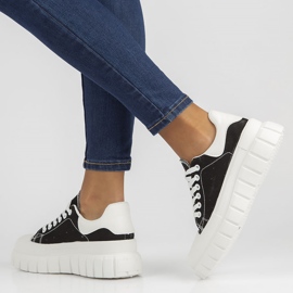 Fekete Filippo 19352 tornacipő 1