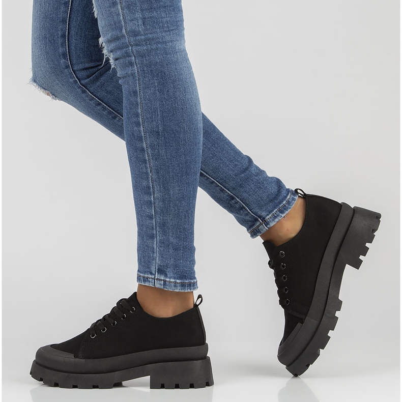 Filippo PC125 fekete tornacipő 2