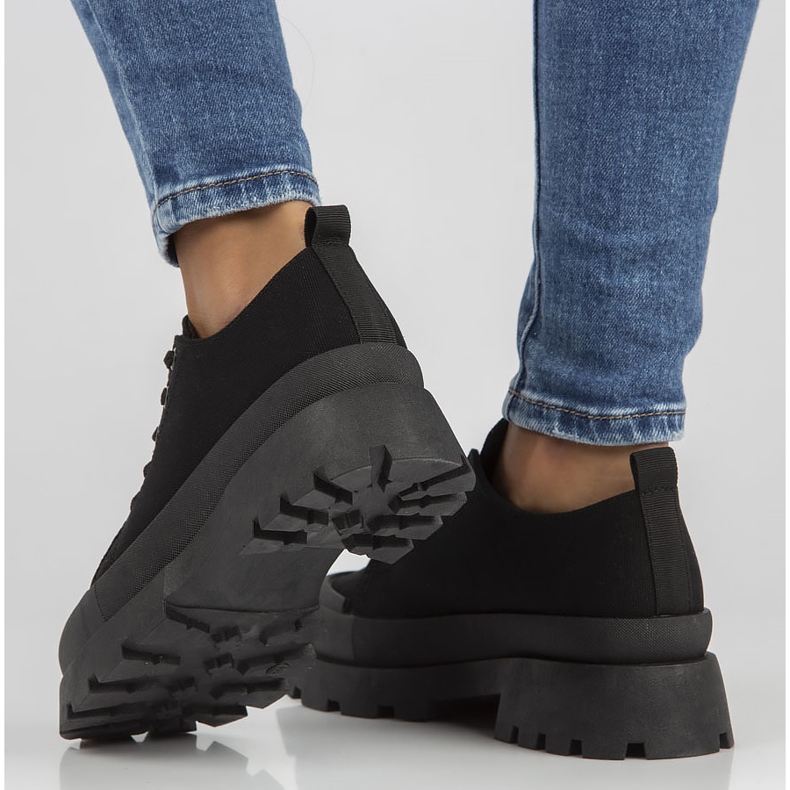 Filippo PC125 fekete tornacipő 1