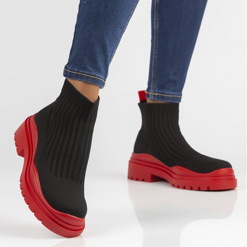 Filippo 6850 piros csizma fekete 1