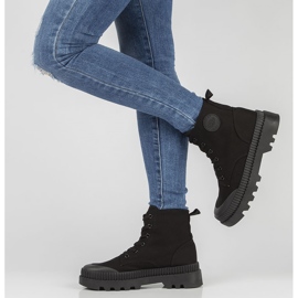 Fekete Filippo 2021 tornacipő 1