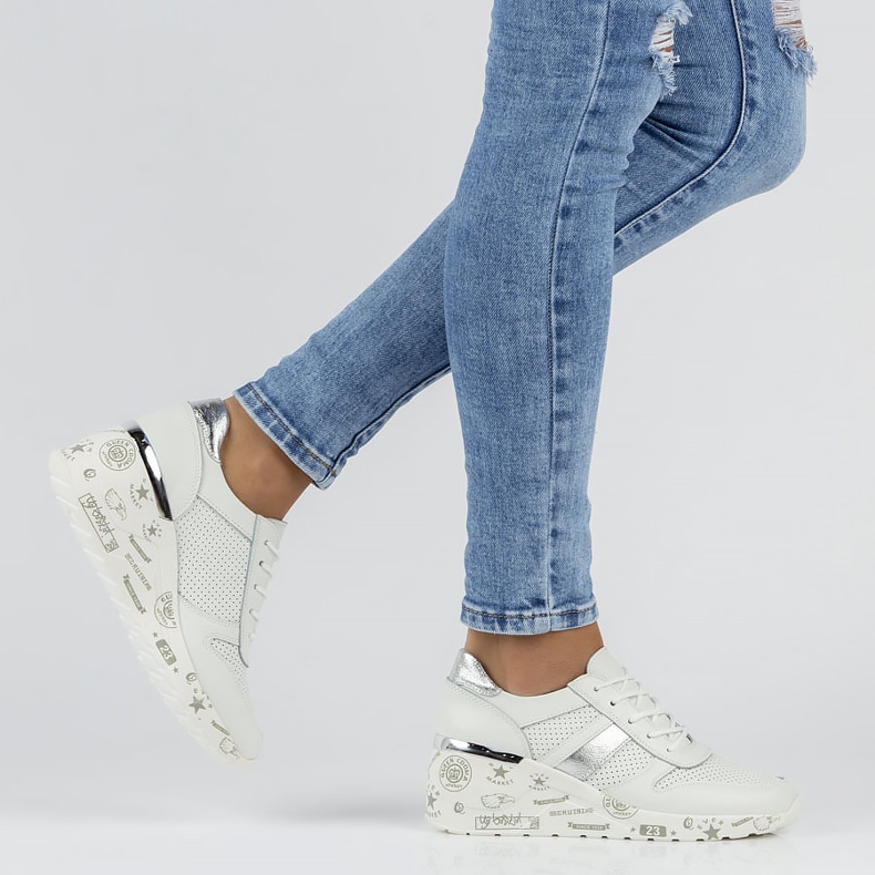 Bőr tornacipő Filippo DP3550 / 22 Wh fehér 2