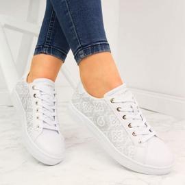 Bugatti W INT1725 tornacipő fehér 2