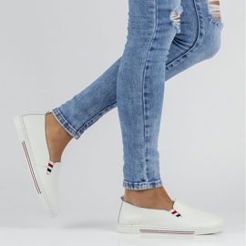 Bőr cipő FILIPPO DP066 / 22 Wh fehér 2