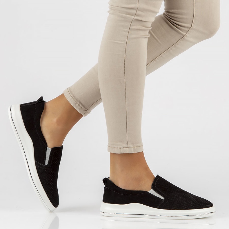 Bőr cipő Filippo DP3622 / 22 Bk fekete 2