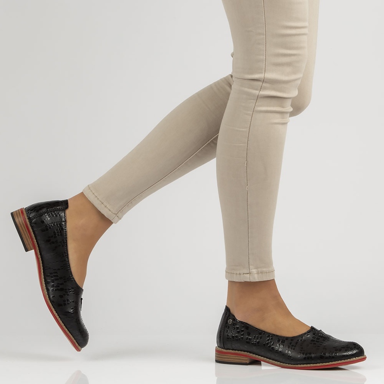 Bőr cipő Filippo DP3545 / 22 Bk fekete 2