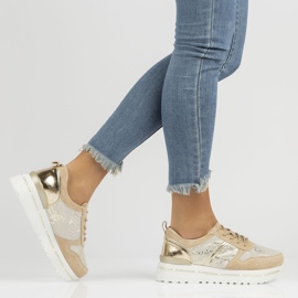 Bőr tornacipő Filippo DP3691 / 22 Be Go bézs aranysárga 1