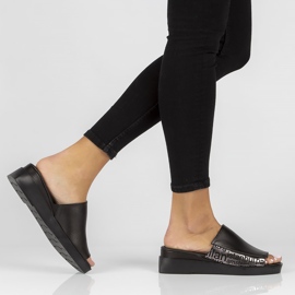 Bőr papucs Filippo DK3921 / 22 Bk fekete 1