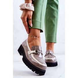 S.Barski Lakkozott női naplopók bézs-fehér Cassida 2