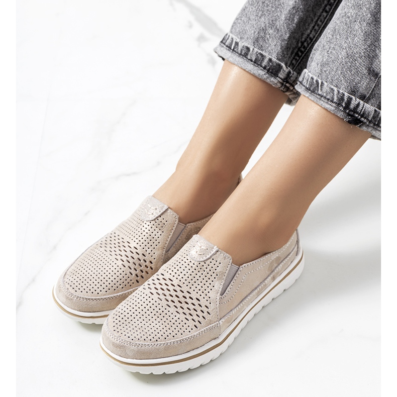 Wiggen bézs bőr cipő aranysárga 1