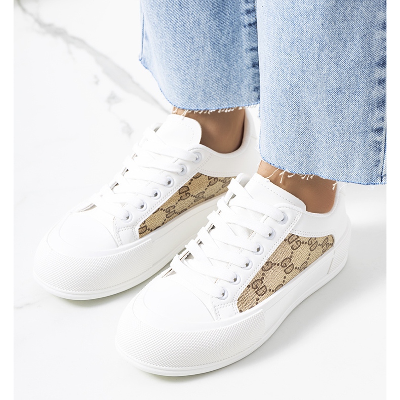 Fehér és barna tornacipők a Birkett platformon 1