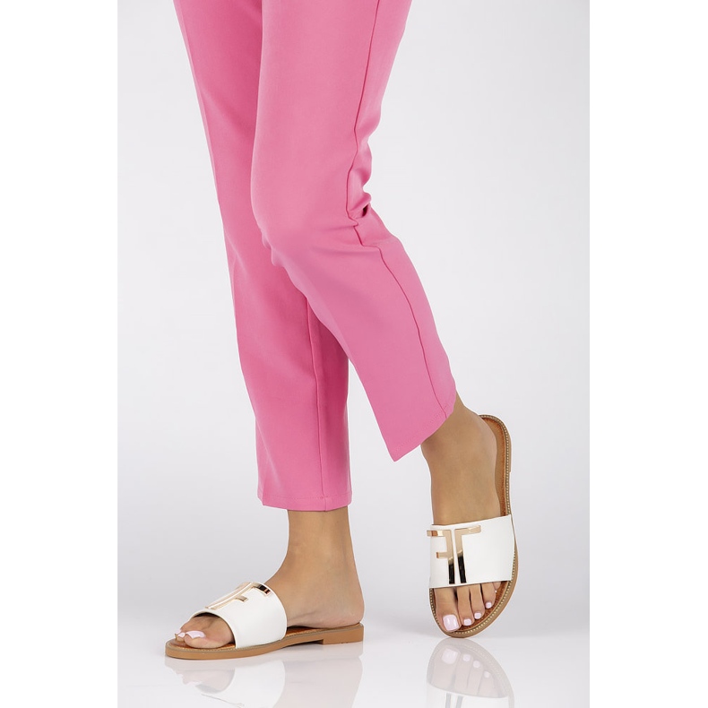 Filippo DK2103 / 22 Wh fehér papucs 1